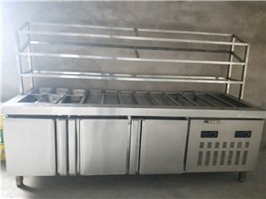 1.8米长的麻辣烫菜柜